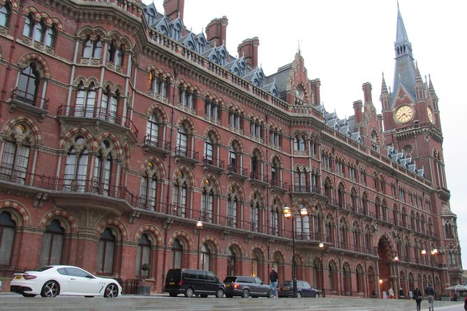 A Muggle's Guide to Harry Potter Walking Tour in London - Key things you’ll notice fast