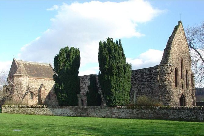 Clan Tour - OUTLANDER series and Loch Ness - Culloden House Hotel: where the Jacobite story gets personal