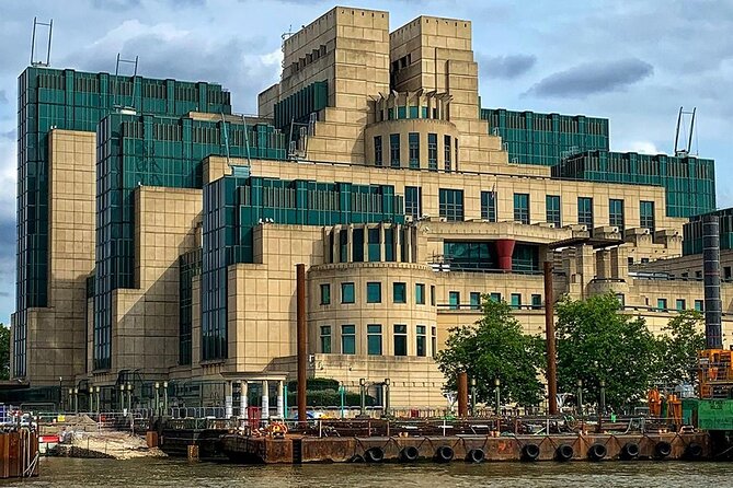 Essential Spy: A JAMES BOND-THEMED Experience IN LONDON - Who should book Essential Spy (and who should skip it)