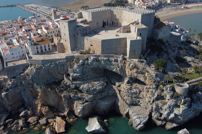 From Valencia: Day Tour in Peniscola, Game of Thrones - Meet at Little Corner Café and start with a smooth 1.5-hour outbound ride