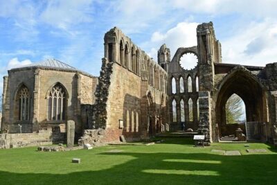 Full-Day Outlander Experience in the Scottish Highlands from Inverness - St Stephen’s Church Tower: Culloden’s prisoners in cold stone