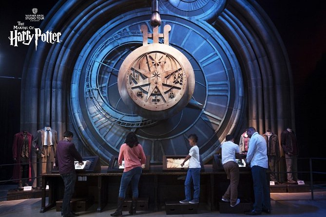 Fully Guided Tour of Warner Bros Studio Tour London – The Making of Harry Potter - Platform 9¾, Hogwarts Express, and the train-carriage moment