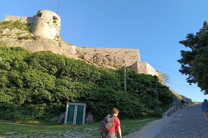 Game od Thrones- Klis Tour_Authetich Local Food/Wine Tasting - Klis Fortress on a Steep Cliff: The Game of Thrones Feel, Without the Theme Park