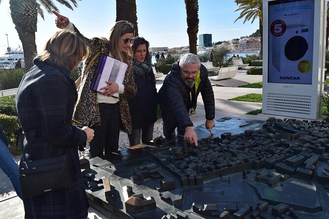 Game of Thrones in Split - Walk like Khaleesi -tickets included - Stop 1: Peristyle Square and Diocletian’s Noon Show