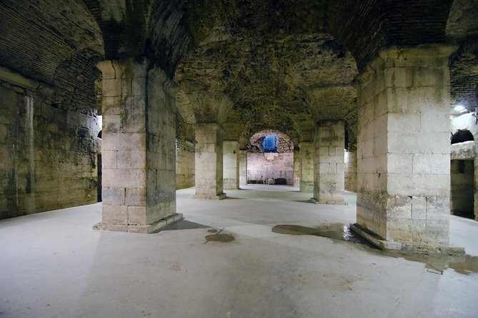 Game of Thrones Tour Split - City Of Dragons - Underground Cellars: Where the Atmosphere Changes Fast