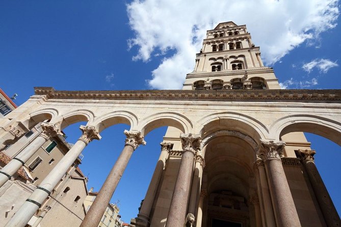 Game of Thrones Tour Split - City Of Dragons - Guide Energy and Small-Group Rhythm (Ted, Katerina, Hrvoje, Luke, Lea)