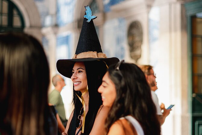 Harry Potter and the City of Porto Guided Tour - Praça D. João I and Palácio Atlântico: heroes and discoveries in plain sight