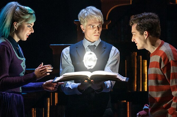 Harry Potter and the Cursed Child on Broadway Ticket - Lyric Theatre Arrival: Wizard-World Atmosphere Before the Curtain
