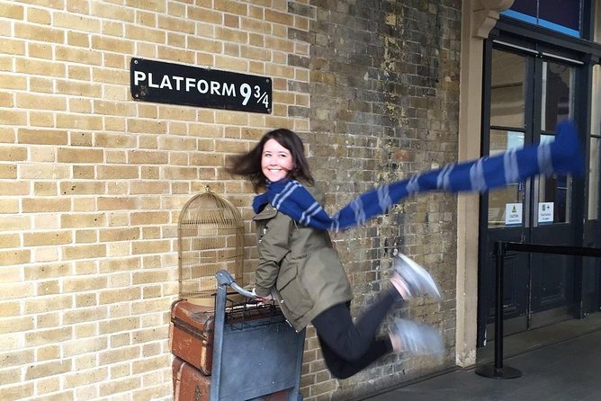 Harry Potter Azkaban Tour (Film Locations & Prison) - Borough Market and London Bridge: Leaky Cauldron Meets Snack-Time Reality