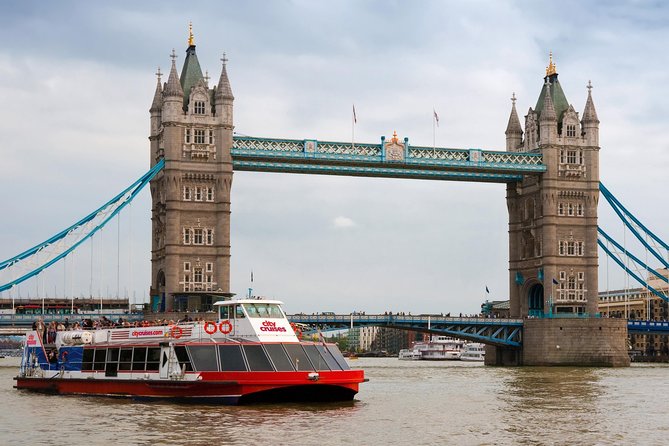 Harry Potter Film Location Walking Tour & Thames River Cruise - Walking the Potter Trail That Ends on the Thames