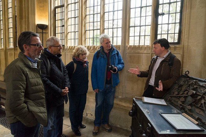 Harry Potter in Oxford Tour Divinity School entry Private Tour - Bodleian Divinity School: Where Specific Potter Scenes Were Filmed