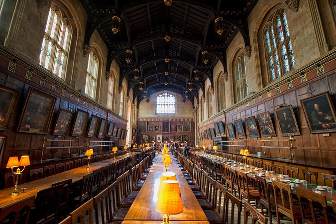 Harry Potter PRIVATE Tour + Self Guided Christ church Daily 12.45 - Oxford’s Harry Potter route: what the 12:45 plan really gives you