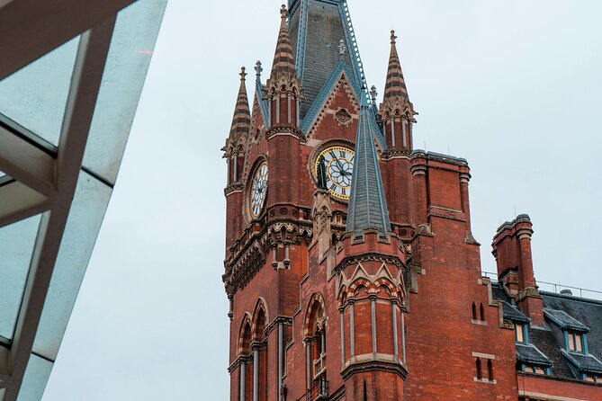 Harry Potter's most comprehensive and exclusive tour in London - Millennium Bridge and the Southbank: A Perfect Spot for Big Moments