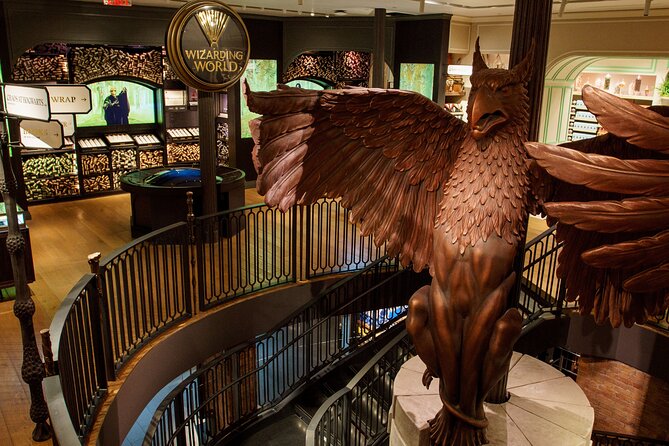 Harry Potter Shop New York- Fly a Broomstick Experience - Knight Bus, Hogwarts, and Quidditch: The Scenes That Build the Story