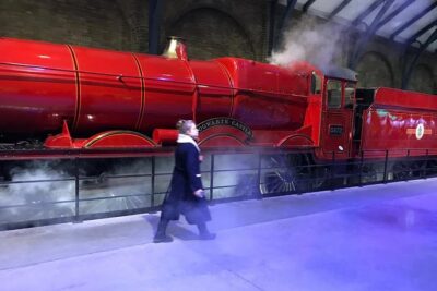 Harry Potter Studio Tickets and London Film Locations Guided Tour - Morning walk: Leicester Square to Leadenhall Market