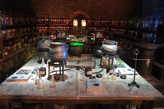 Harry Potter Studio Tickets and London Film Locations Guided Tour - Price and value: is $213.43 worth it?