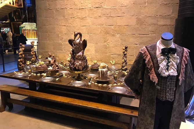 Harry Potter Studio Tickets and London Film Locations Guided Tour - Logistics you should know before you commit