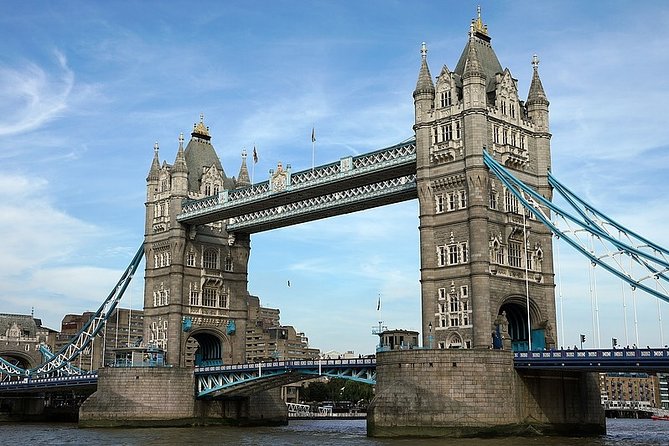 Harry Potter Tour in London The Magic Continues.in Executive luxury Vehicle - Price and value: is $301.45 per person a good deal?
