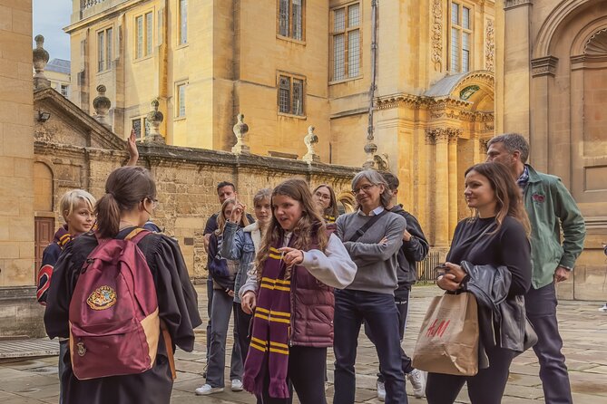 Harry Potter Walking Tour of Oxford Including New College - The Divinity School: dramatic Bodleian rooms that people talk about