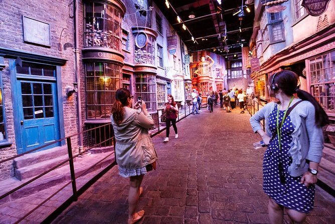 Harry Potter Warner Bros. Studio Tour from London - From London to Watford: Why This Tour Feels Efficient