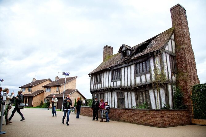 Harry Potter Warner Bros. Studio Tour from London - Great Hall to Sorting Hat: The Hogwarts Start That Sets the Tone