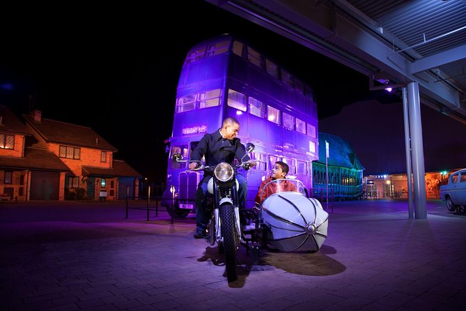 Harry Potter Warner Bros. Studio Tour London from King's Cross - Green Screen broom flying and Platform 9¾: planned fun, good photo odds