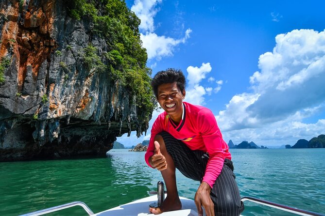 Hong Krabi & James Bond Islands Adventure Tour by Speedboat - Koh Panyee lunch: food with a view (and real village life)