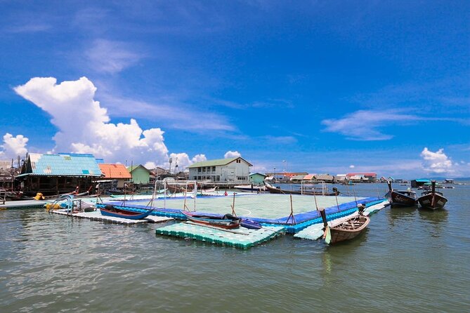 James Bond Island and Phang Nga Bay Tour + Canoeing By Speedboat From Phuket - Stop 3: Khao Phing Kan lunch—fuel for the canoe part