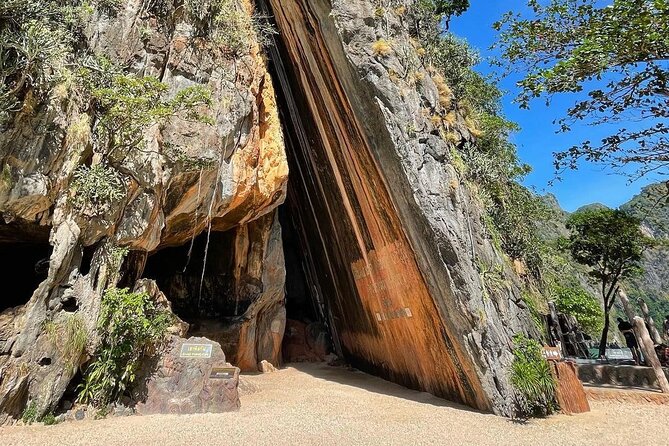 James Bond Island with Canoeing and Lunch by Speedboat - Koh Panyee floating village lunch: buffet time with local color