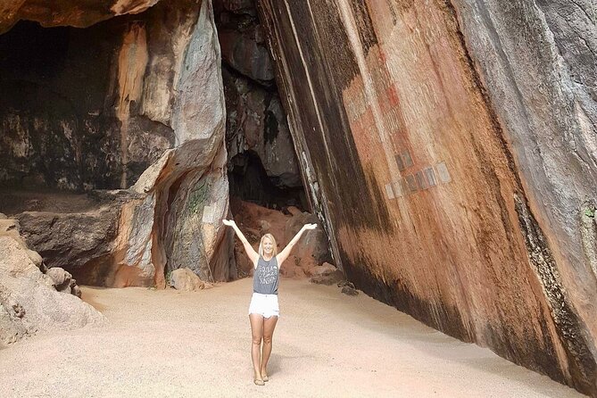 James Bond Private Tour from Krabi by Speedboat - Stops on Koh Yao Noi: Koh Kodu cliffs and the bat-and-mangrove vibe