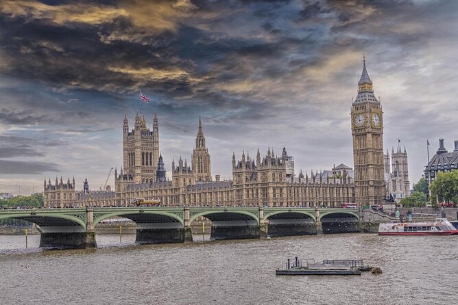 James Bond Ultimate Spy Taxi Tour - Key Points to Know Before You Go