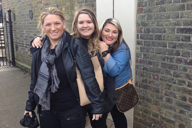 James Bond Ultimate Spy Taxi Tour - Where the Bond World Starts: London, Fleming, and Real Agencies
