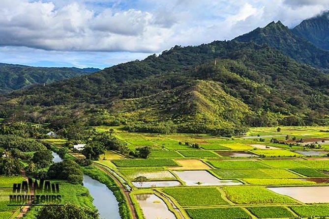 Kauai: Hawaii Movie Tour - Wailua Falls: Where Several Famous Scenes Start to Make Sense