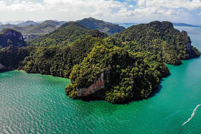 Krabi to James Bond and Hong Islands Offbeat Speedboat Tour - Lunch on the beach: what’s included, and why it matters