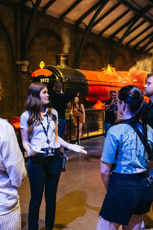 London: Fully-Guided Making of Harry Potter Tour - Diagon Alley and Gringotts: where the tour turns names into details