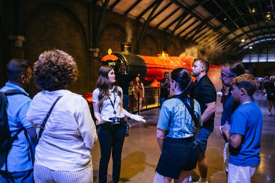 London: Fully-Guided Making of Harry Potter Tour - Practical tips that actually save time (and sore feet)