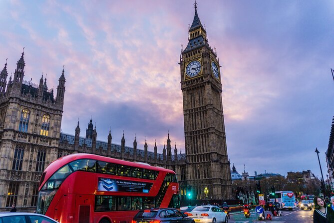 London: Landmarks Walking Tour & Harry Potter Walking Tour - Old market time: getting a real-food feel