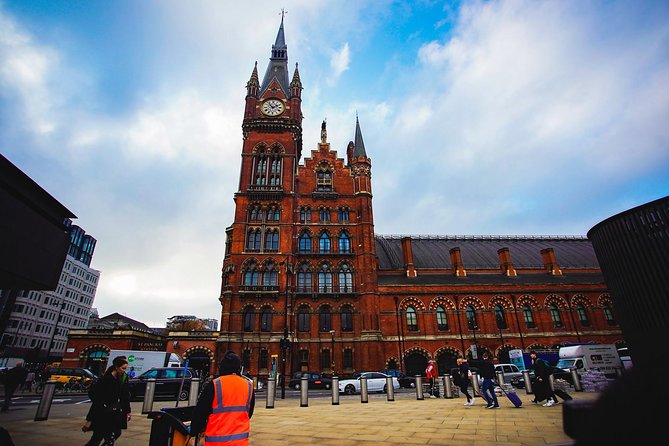 London The Best of Harry Potter Guided Tour (Free for Kids) - House of Spells: Shopping Break Plus Discount Code HP394