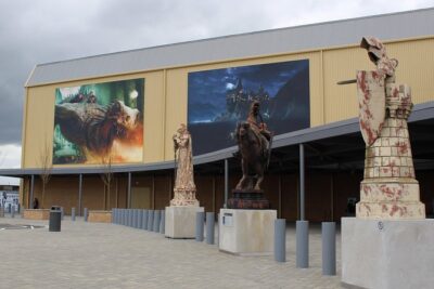 London to Harry Potter Studio Private Round-Trip Transfer - Arriving at Warner Bros. Studios: what the transfer does (and doesn’t) cover