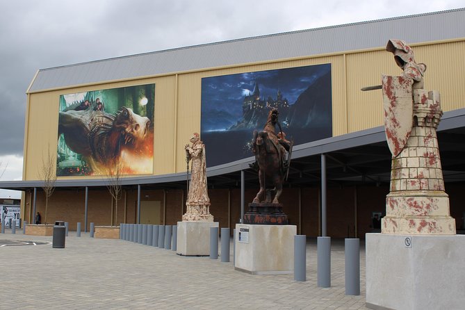 London to Harry Potter Studio Private Round-Trip Transfer - Arriving at Warner Bros. Studios: what the transfer does (and doesn’t) cover