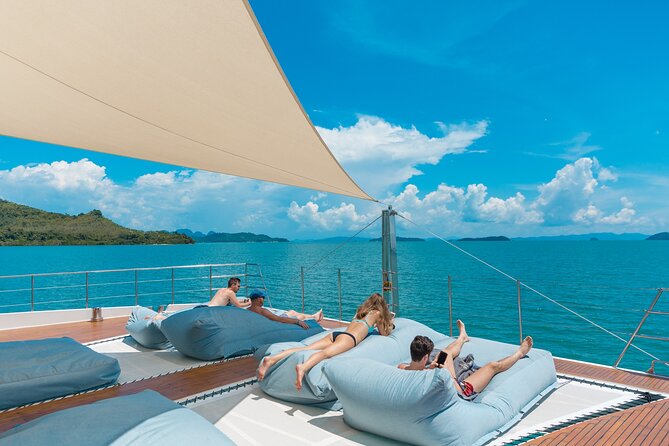 Luxury Boat to James Bond Islands with Lunch and Sunset Dinner - Lunch and sunset dinner: what included food actually means