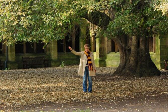 New College Oxford Harry Potter Insights PRIVATE TOUR Daily - New College Cloisters, Quadrangle, Chapel, Hall, and Gardens