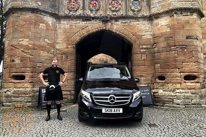 Outlander locations experience, Private Tour in a premium Minivan - Stop 3: Culross for Cranesmuir atmosphere