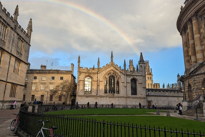 Oxford University and Harry Potter Tour with Live Entertainment - How this Oxford campus tour fits a tight schedule