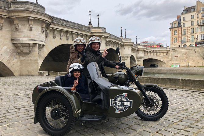 Paris Vintage Sidecar Tour – Emily in Paris highlights - Panthéon and Pont Alexandre III: the architecture stop you didn’t know you needed