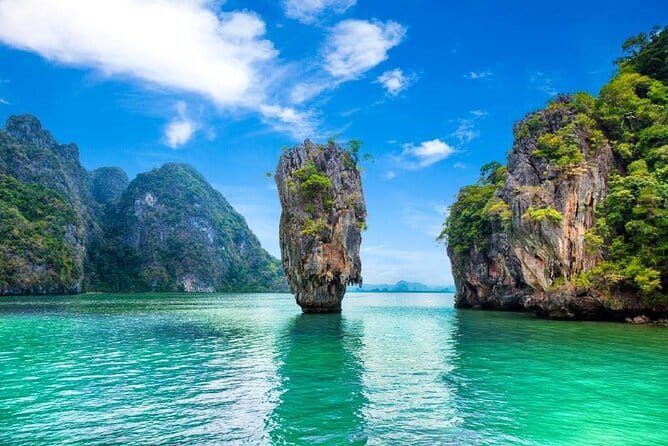 Phang Nga Bay, Samet Nangshe and James Bond Kayak tour - The Road Trip to the Viewpoint: A Real Change of Pace