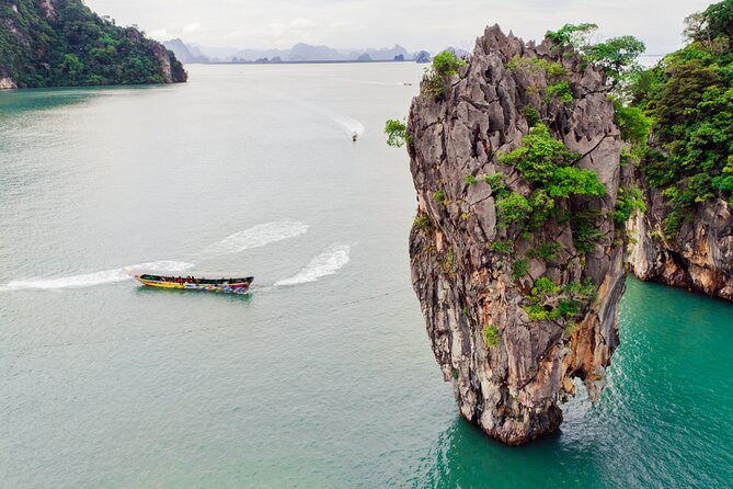 Phuket: James Bond Island + Canoe Longtail Small Group Boat Tour - Stop 2: Panyee Island (Ko Panyi) and what you’re really seeing