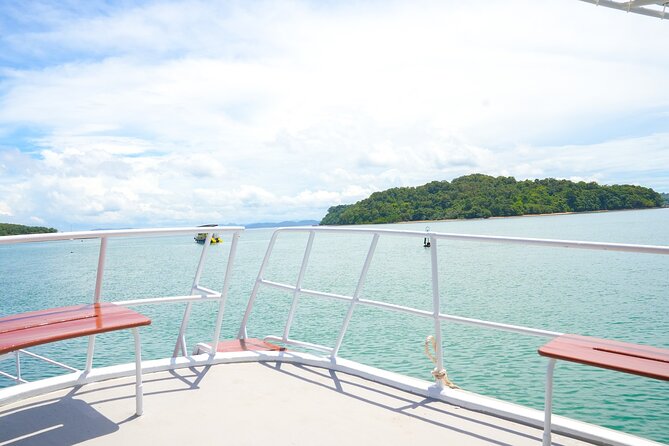 Premium James Bond Island by Big Boat with Canoeing - Canoeing on Panak Island and into sea caves
