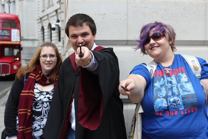 Private Harry Potter Walking Tour of London - London Bridge to Tower Bridge: broomstick chase and film tricks