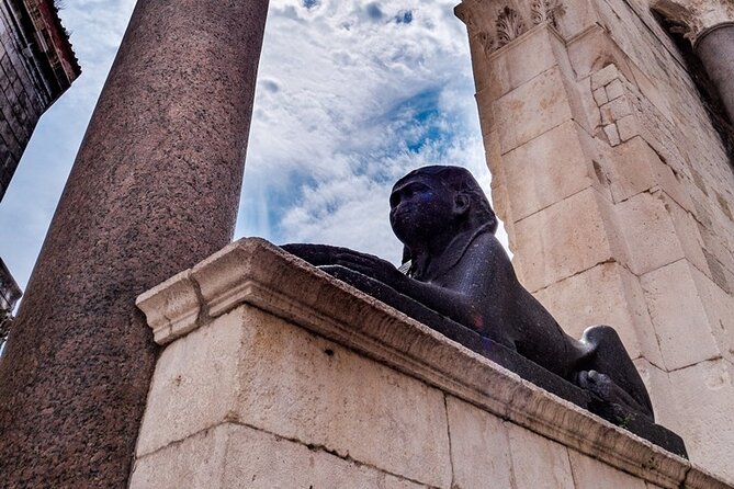 Private Split & Klis Game of Thrones Tour - Stop 2: Old Split alleys and filming routes with guided context (1.5 hours)